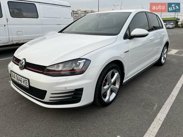 Білий Фольксваген Гольф ГТІ, об'ємом двигуна 1.98 л та пробігом 123 тис. км за 17100 $, фото 1 на Automoto.ua
