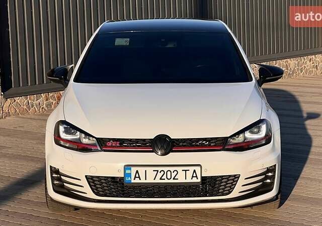 Білий Фольксваген Гольф ГТІ, об'ємом двигуна 1.98 л та пробігом 194 тис. км за 15700 $, фото 11 на Automoto.ua