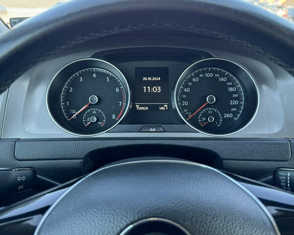 Белый Фольксваген Гольф ГТИ, объемом двигателя 1.4 л и пробегом 150 тыс. км за 9000 $, фото 6 на Automoto.ua