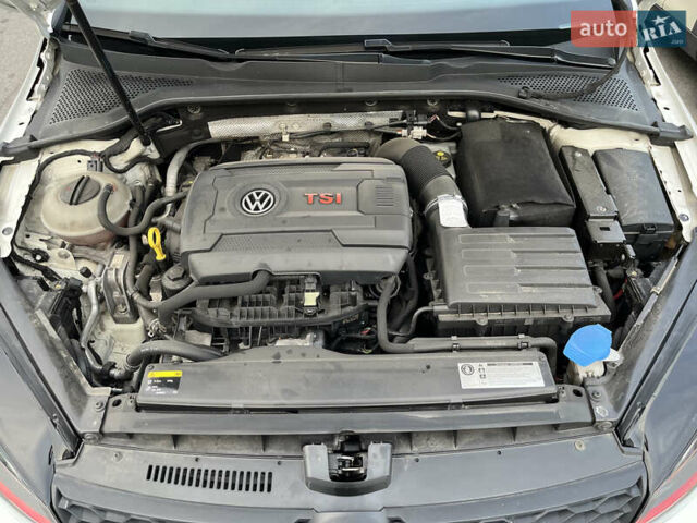 Білий Фольксваген Гольф ГТІ, об'ємом двигуна 1.98 л та пробігом 123 тис. км за 17100 $, фото 14 на Automoto.ua