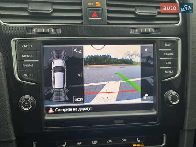 Белый Фольксваген Гольф ГТИ, объемом двигателя 1.98 л и пробегом 183 тыс. км за 13999 $, фото 28 на Automoto.ua