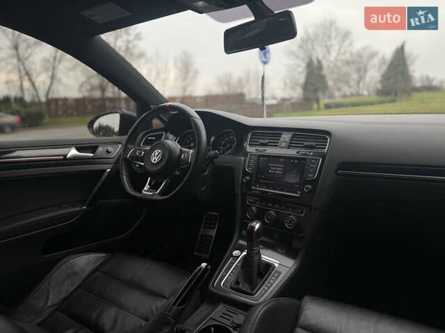 Белый Фольксваген Гольф ГТИ, объемом двигателя 1.98 л и пробегом 183 тыс. км за 13999 $, фото 38 на Automoto.ua