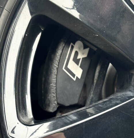 Белый Фольксваген Гольф ГТИ, объемом двигателя 2 л и пробегом 175 тыс. км за 13999 $, фото 9 на Automoto.ua