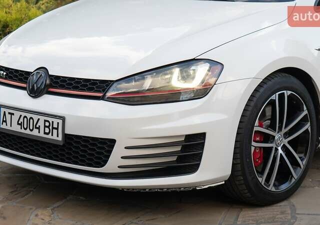 Белый Фольксваген Гольф ГТИ, объемом двигателя 1.98 л и пробегом 82 тыс. км за 14800 $, фото 31 на Automoto.ua
