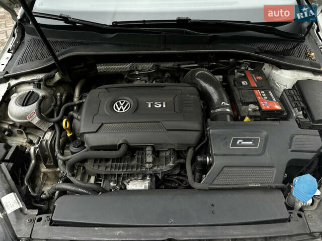 Білий Фольксваген Гольф ГТІ, об'ємом двигуна 1.98 л та пробігом 59 тис. км за 17500 $, фото 47 на Automoto.ua