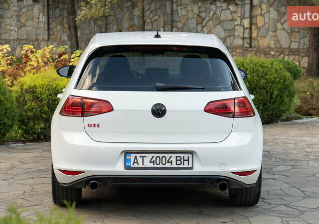 Белый Фольксваген Гольф ГТИ, объемом двигателя 1.98 л и пробегом 82 тыс. км за 14800 $, фото 15 на Automoto.ua