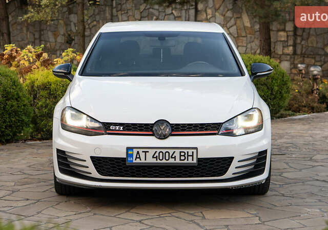 Белый Фольксваген Гольф ГТИ, объемом двигателя 1.98 л и пробегом 82 тыс. км за 14800 $, фото 17 на Automoto.ua