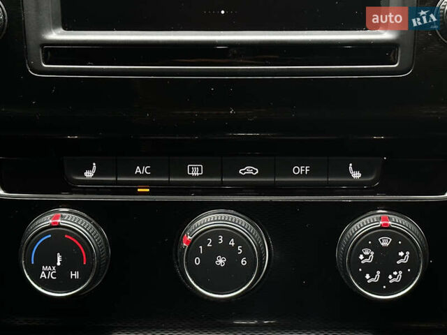 Білий Фольксваген Гольф ГТІ, об'ємом двигуна 1.98 л та пробігом 59 тис. км за 17500 $, фото 40 на Automoto.ua