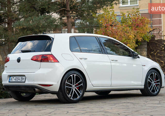 Белый Фольксваген Гольф ГТИ, объемом двигателя 1.98 л и пробегом 82 тыс. км за 14800 $, фото 9 на Automoto.ua