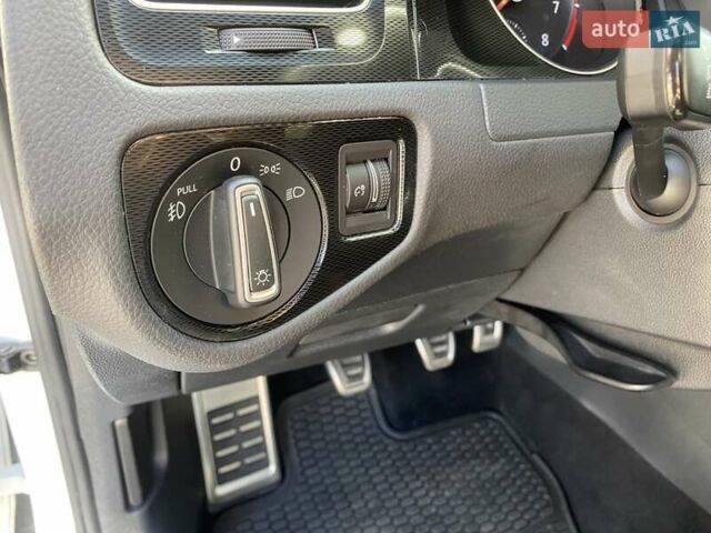 Белый Фольксваген Гольф ГТИ, объемом двигателя 1.98 л и пробегом 86 тыс. км за 15600 $, фото 21 на Automoto.ua