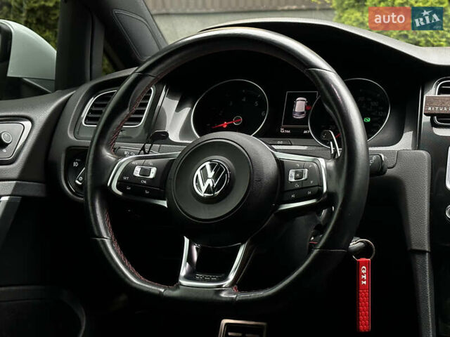 Білий Фольксваген Гольф ГТІ, об'ємом двигуна 1.98 л та пробігом 59 тис. км за 17500 $, фото 23 на Automoto.ua