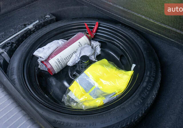 Белый Фольксваген Гольф ГТИ, объемом двигателя 1.98 л и пробегом 82 тыс. км за 14800 $, фото 41 на Automoto.ua