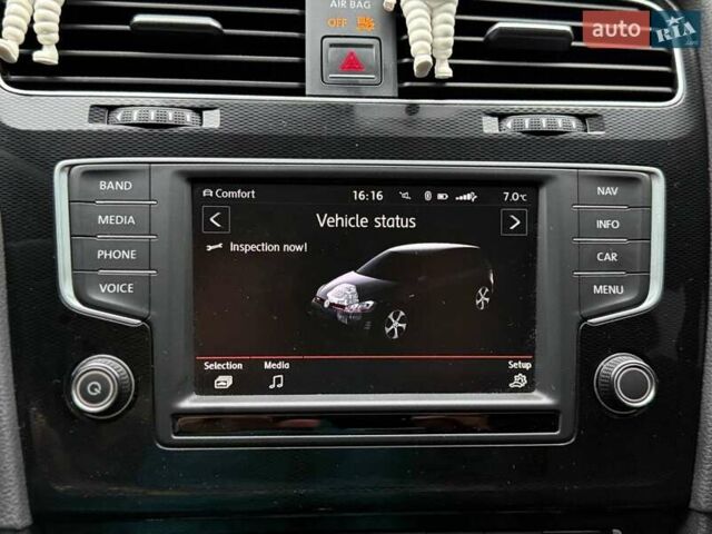 Белый Фольксваген Гольф ГТИ, объемом двигателя 1.98 л и пробегом 42 тыс. км за 17900 $, фото 26 на Automoto.ua