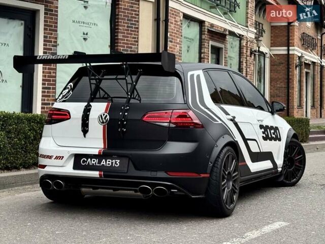 Белый Фольксваген Гольф ГТИ, объемом двигателя 1.98 л и пробегом 83 тыс. км за 25000 $, фото 8 на Automoto.ua