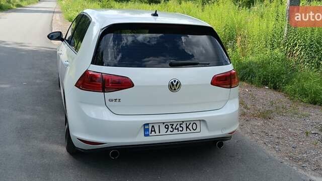 Белый Фольксваген Гольф ГТИ, объемом двигателя 1.98 л и пробегом 91 тыс. км за 15200 $, фото 7 на Automoto.ua