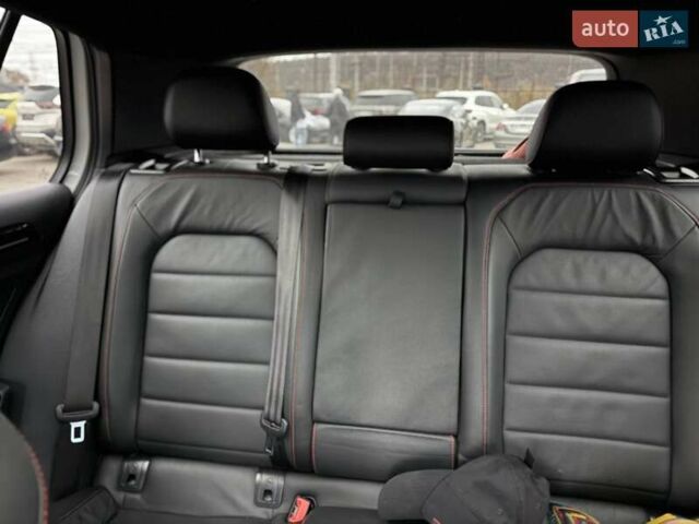 Белый Фольксваген Гольф ГТИ, объемом двигателя 1.98 л и пробегом 42 тыс. км за 17900 $, фото 34 на Automoto.ua