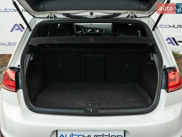 Білий Фольксваген Гольф ГТІ, об'ємом двигуна 1.98 л та пробігом 42 тис. км за 17700 $, фото 54 на Automoto.ua