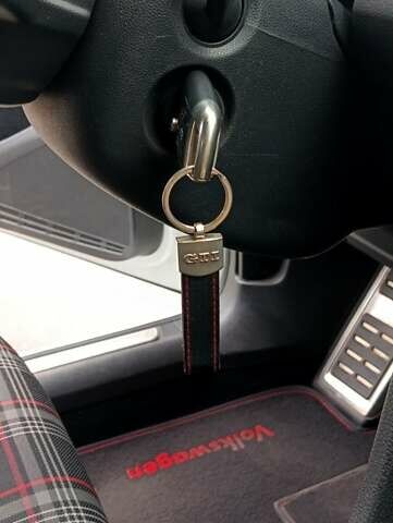 Белый Фольксваген Гольф ГТИ, объемом двигателя 1.98 л и пробегом 91 тыс. км за 15200 $, фото 23 на Automoto.ua