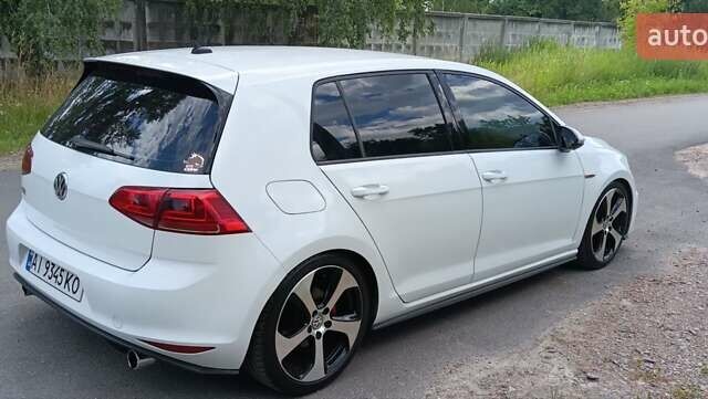 Белый Фольксваген Гольф ГТИ, объемом двигателя 1.98 л и пробегом 91 тыс. км за 15200 $, фото 14 на Automoto.ua