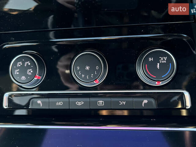 Белый Фольксваген Гольф ГТИ, объемом двигателя 1.98 л и пробегом 680 тыс. км за 24750 $, фото 17 на Automoto.ua