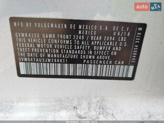 Белый Фольксваген Гольф ГТИ, объемом двигателя 2 л и пробегом 131 тыс. км за 4900 $, фото 11 на Automoto.ua