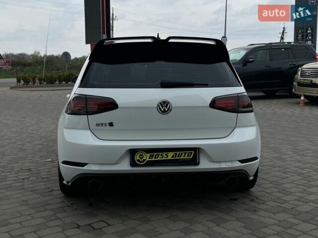 Білий Фольксваген Гольф ГТІ, об'ємом двигуна 1.98 л та пробігом 181 тис. км за 18900 $, фото 6 на Automoto.ua