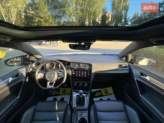 Белый Фольксваген Гольф ГТИ, объемом двигателя 1.98 л и пробегом 680 тыс. км за 24750 $, фото 11 на Automoto.ua