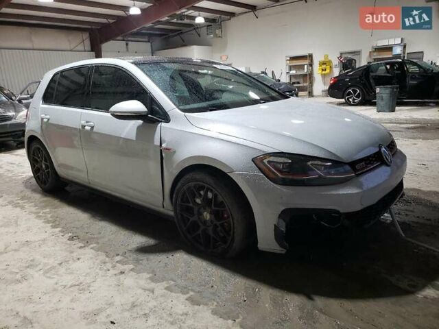 Білий Фольксваген Гольф ГТІ, об'ємом двигуна 1.98 л та пробігом 89 тис. км за 2900 $, фото 3 на Automoto.ua