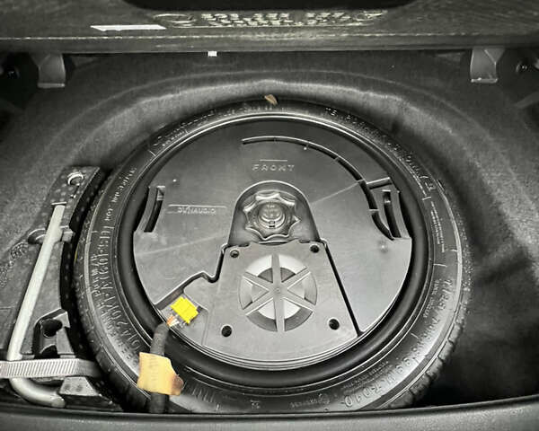 Белый Фольксваген Гольф ГТИ, объемом двигателя 2 л и пробегом 105 тыс. км за 22000 $, фото 18 на Automoto.ua