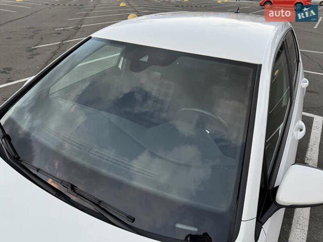 Белый Фольксваген Гольф ГТИ, объемом двигателя 1.98 л и пробегом 65 тыс. км за 25400 $, фото 13 на Automoto.ua