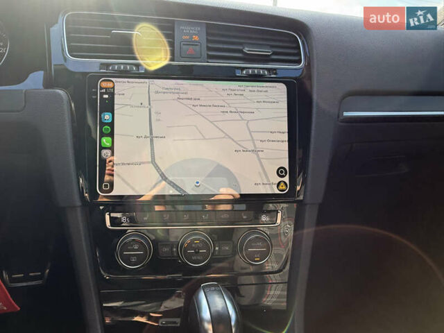 Белый Фольксваген Гольф ГТИ, объемом двигателя 1.98 л и пробегом 56 тыс. км за 20000 $, фото 20 на Automoto.ua