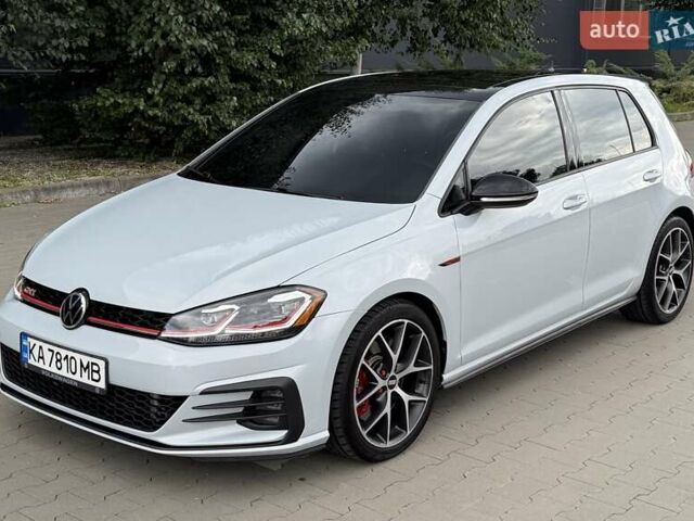 Білий Фольксваген Гольф ГТІ, об'ємом двигуна 1.98 л та пробігом 37 тис. км за 18800 $, фото 3 на Automoto.ua