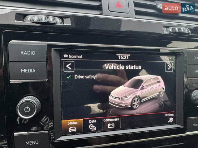 Білий Фольксваген Гольф ГТІ, об'ємом двигуна 2 л та пробігом 11 тис. км за 21500 $, фото 50 на Automoto.ua