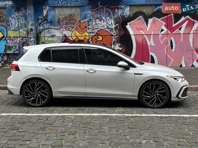 Белый Фольксваген Гольф ГТИ, объемом двигателя 1.98 л и пробегом 31 тыс. км за 35800 $, фото 2 на Automoto.ua