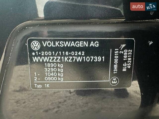 Фольксваген Гольф ГТИ 2006 в Днепре (Днепропетровске) на Automoto.ua Черный Фольксваген Гольф ГТИ, объемом двигателя 1.4 л и пробегом 204 тыс. км за 6400 $, фото 25 на Automoto.ua