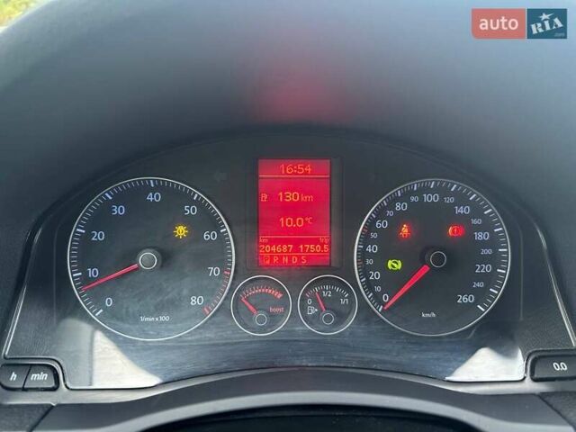 Фольксваген Гольф ГТИ 2006 в Днепре (Днепропетровске) на Automoto.ua Черный Фольксваген Гольф ГТИ, объемом двигателя 1.4 л и пробегом 204 тыс. км за 6400 $, фото 8 на Automoto.ua