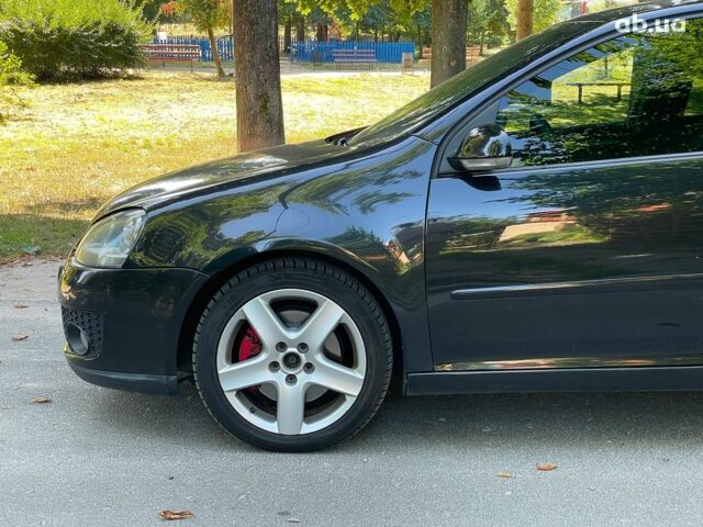 Черный Фольксваген Гольф ГТИ, объемом двигателя 2 л и пробегом 279 тыс. км за 6990 $, фото 10 на Automoto.ua