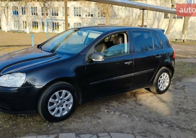 Черный Фольксваген Гольф ГТИ, объемом двигателя 1.6 л и пробегом 190 тыс. км за 7500 $, фото 10 на Automoto.ua