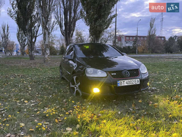 Черный Фольксваген Гольф ГТИ, объемом двигателя 1.98 л и пробегом 252 тыс. км за 6500 $, фото 7 на Automoto.ua