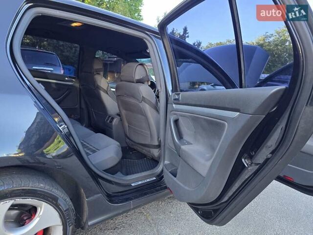 Чорний Фольксваген Гольф ГТІ, об'ємом двигуна 2 л та пробігом 163 тис. км за 12000 $, фото 23 на Automoto.ua