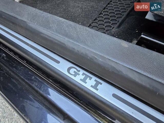 Чорний Фольксваген Гольф ГТІ, об'ємом двигуна 2 л та пробігом 163 тис. км за 12000 $, фото 38 на Automoto.ua