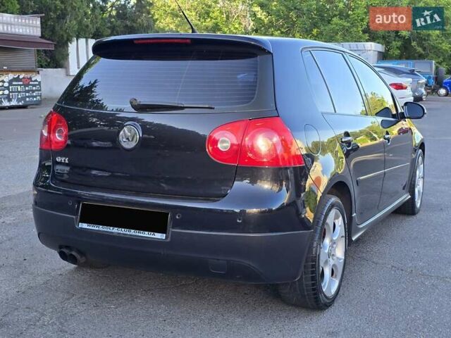 Чорний Фольксваген Гольф ГТІ, об'ємом двигуна 2 л та пробігом 163 тис. км за 12000 $, фото 8 на Automoto.ua