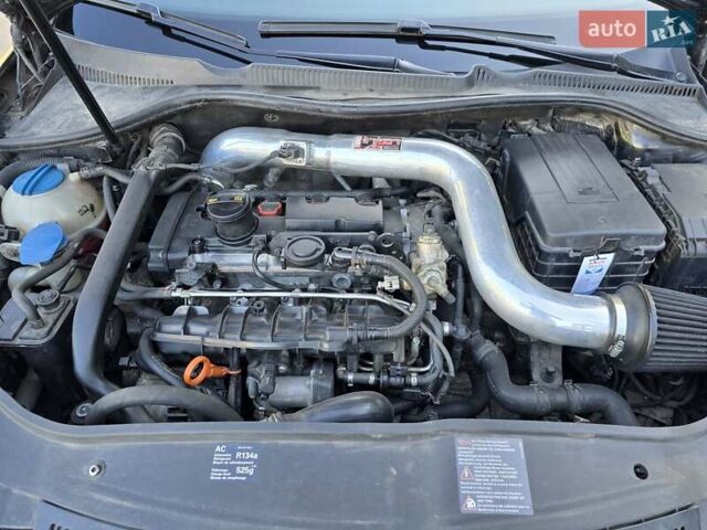 Чорний Фольксваген Гольф ГТІ, об'ємом двигуна 2 л та пробігом 163 тис. км за 12000 $, фото 27 на Automoto.ua