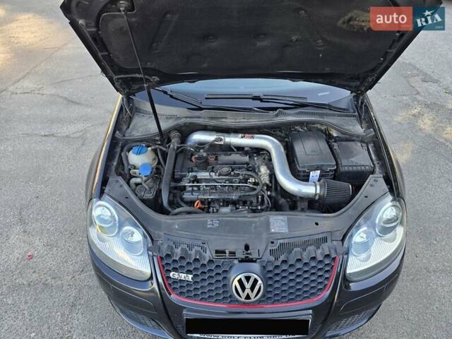 Чорний Фольксваген Гольф ГТІ, об'ємом двигуна 2 л та пробігом 163 тис. км за 12000 $, фото 25 на Automoto.ua