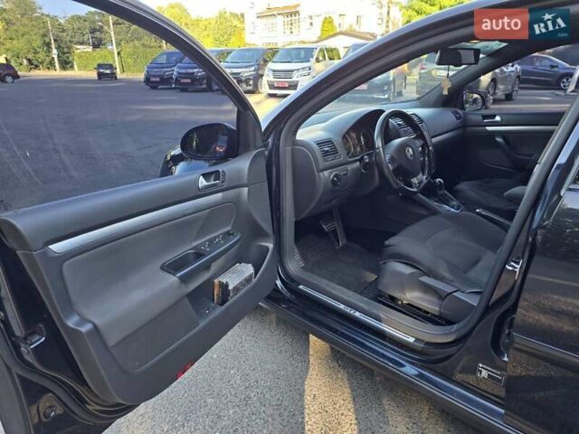 Чорний Фольксваген Гольф ГТІ, об'ємом двигуна 2 л та пробігом 163 тис. км за 12000 $, фото 36 на Automoto.ua