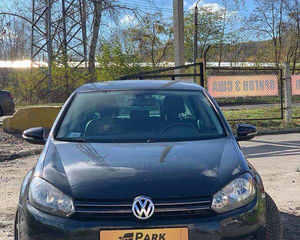 Черный Фольксваген Гольф ГТИ, объемом двигателя 1.4 л и пробегом 222 тыс. км за 9700 $, фото 1 на Automoto.ua