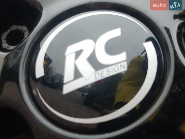 Черный Фольксваген Гольф ГТИ, объемом двигателя 1.4 л и пробегом 180 тыс. км за 7690 $, фото 124 на Automoto.ua