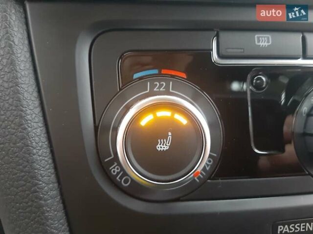 Черный Фольксваген Гольф ГТИ, объемом двигателя 1.4 л и пробегом 180 тыс. км за 7690 $, фото 101 на Automoto.ua