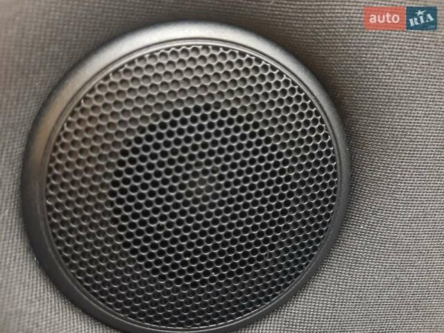 Черный Фольксваген Гольф ГТИ, объемом двигателя 1.4 л и пробегом 180 тыс. км за 7690 $, фото 89 на Automoto.ua