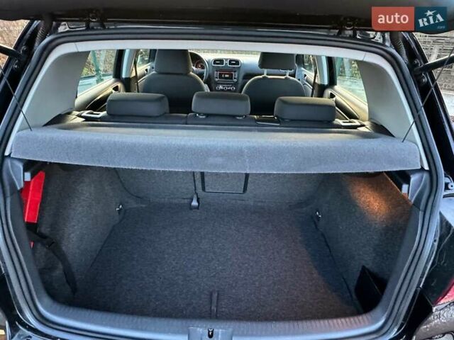 Черный Фольксваген Гольф ГТИ, объемом двигателя 1.4 л и пробегом 180 тыс. км за 7690 $, фото 85 на Automoto.ua